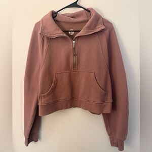 Like New Lululemon Funnel Neck Scuba Half Zip Color Twilight Rose Size M / L